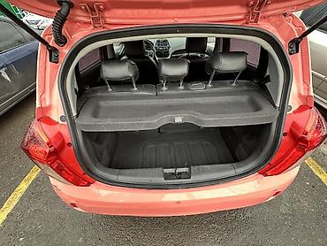 Chevrolet: Chevrolet Spark: 2017 г., 1 л, Вариатор, Бензин, Хэтчбэк — 10