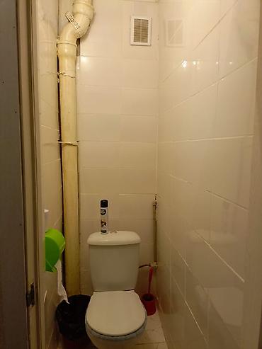 3 микр: 3 комнаты, 82 м², 104 серия, 1 этаж, Косметический ремонт — 5
