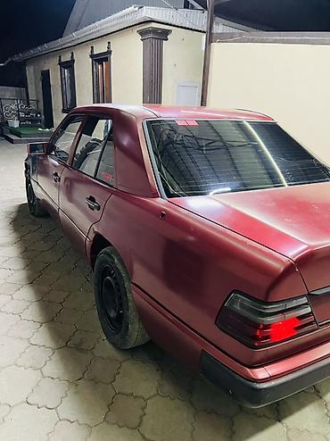 ex 5: Mercedes-Benz W124: 1989 г., 2.2 л, Механика, Дизель, Седан — 5