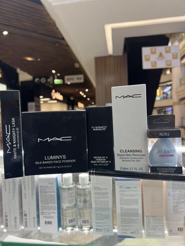 Косметика: Набор декоративной косметики MAC: - Пудра для лица MAC LUMINYS Silk