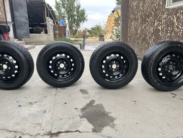 шины на мотоблок: Дөңгөлөктөр монтажда 185 / 65 / R 14, Кыш, Комплект, Жеңил унаалар, Темир