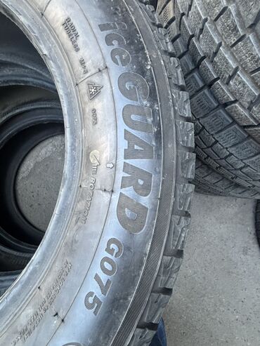 Шины: Шины 225 / 65 / R 17, Зима, Б/у, Комплект, Япония, Yokohama — 9
