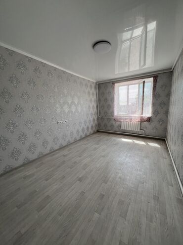 вторичное жилье: 3 комнаты, 67 м², 2 этаж, Косметический ремонт