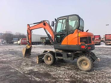 Экскаваторы: Экскаватор, 2020 г., Колесный — 13