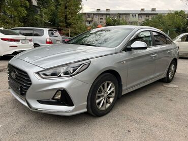 авто на 300000: Hyundai Sonata: 2018 г., 2 л, Автомат, Газ, Седан