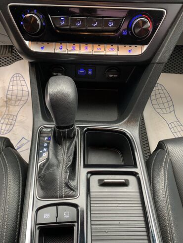 Hyundai: Hyundai Sonata: 2018 г., 2 л, Автомат, Газ, Седан — 10