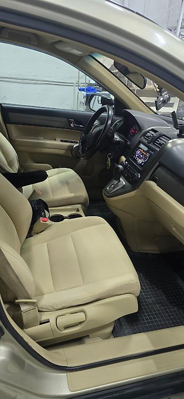 монитор с камерой заднего вида: Honda CR-V: 2009 г., 2.4 л, Автомат, Бензин, Кроссовер — 4