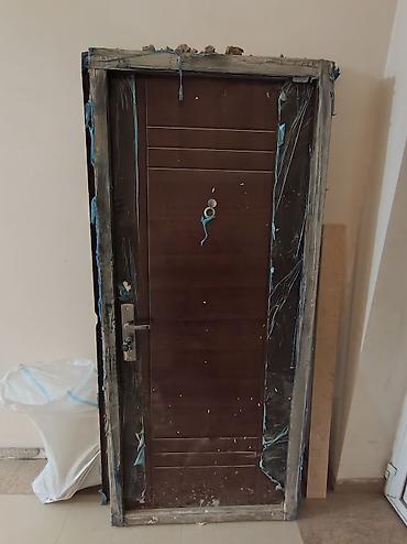 Ev üçün digər mebel: 🚪 İşlənmiş giriş qapısı satılır Qəşəng işlənmiş, görünüşü səliqəli və — 1