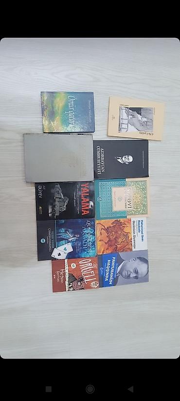 Bədii ədəbiyyat: Mətn və publisistika yönümlü 20+ kitabdan ibarət qarışıq dəst. Janr — 2