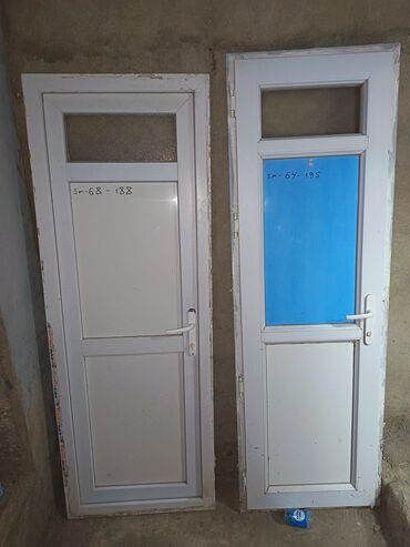 Yaxşı vəziyyətdədi cütü 130 azn bir əd 65 azn Ölçü en 1. 68-188 sm