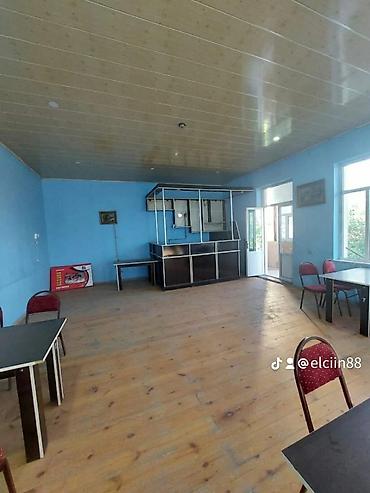 Kommersiya daşınmaz əmlakının satışı: Diqqet!!!Tecili satilir Şirvan Şeherinin merkezinde iki mertebeli -da lalafo.az — 8 Kommersiya daşınmaz əmlakının satışı: Diqqet!!!Tecili satilir Şirvan Şeherinin merkezinde iki mertebeli — 8