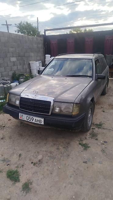 Унаа сатуу: Mercedes-Benz W124: 1989 г., Кол менен иштөөчү, Бензин, Универсал — 2