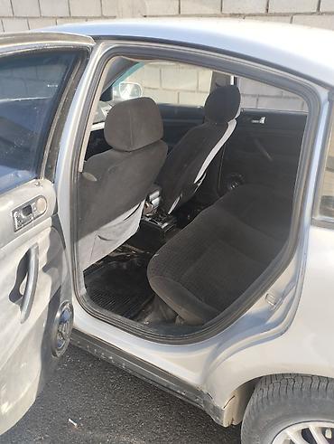 subaru accent: Volkswagen Passat: 2003 г., 1.8 л, Механика, Бензин, Седан — 4