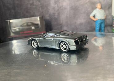 Avtomobil modelləri: 2004 il, 1:43, Dəmir, Ödənişli çatdırılma — 15