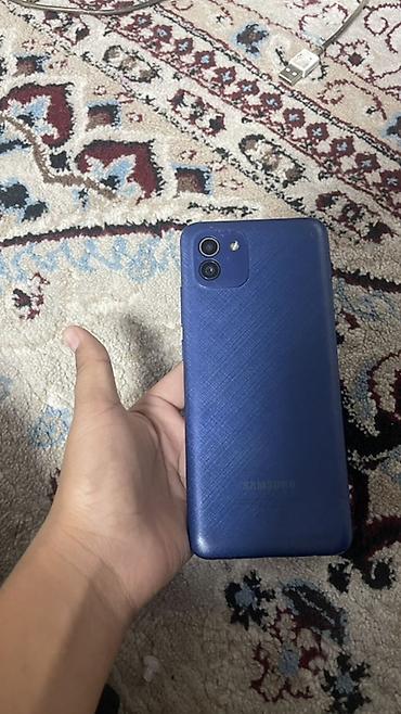 Смартфон Samsung (синего цвета) - Корпус: синий пластиковый at lalafo.kg Смартфон Samsung (синего цвета) - Корпус: синий пластиковый