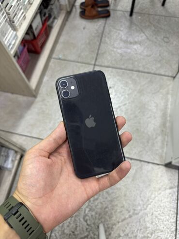 купить поко х3 про в бишкеке: IPhone 11, Колдонулган, 128 ГБ, Кара, Коргоочу айнек, Каптама, 74 %