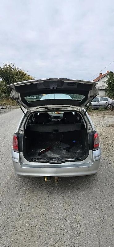 Kompletan auto u delovima: OPEL ASTRA H 1.7 RUMA Z157 DELOVI 1.7CDTI | Opel polovni delovi Opel — 4