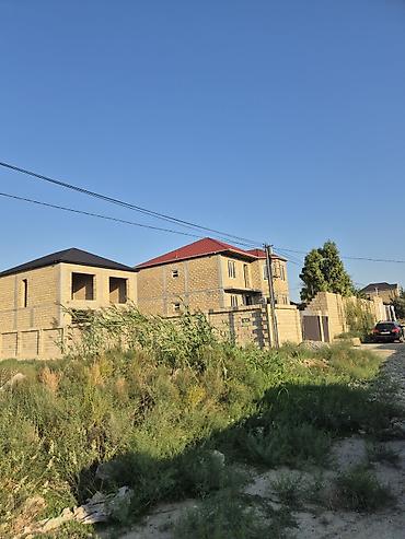 yeni coratda heyet evleri: Tikinti — 8