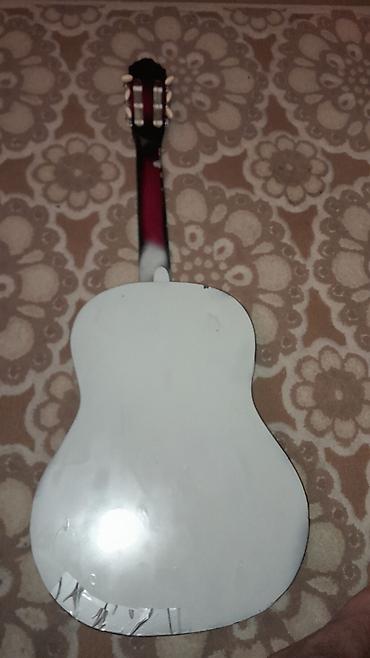 ikinci el dvd: Satılır: Gitar. Başqa gitarlarla barter oluna bilər. Texniki cəhətdən — 1