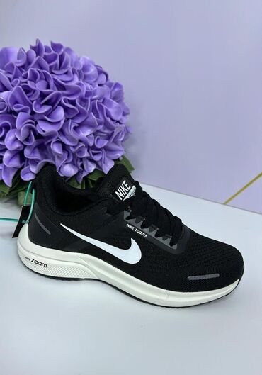 Кроссовки и спортивная обувь: Кроссовки, 36, Nike, Новый, цвет - Черный, Платная доставка, Самовывоз at lalafo.kg Кроссовки и спортивная обувь: Кроссовки, 36, Nike, Новый, цвет - Черный, Платная доставка, Самовывоз