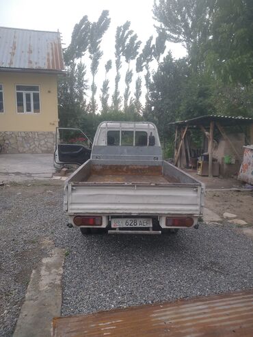 Hyundai: Hyundai Porter: 2002 г., 2.6 л, Механика, Дизель, Пикап
