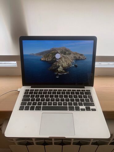 apple macbook 13 white: Ноутбук, Apple, 8 ГБ ОЗУ, Intel Core i5, 13.1 ", Б/у, Для работы, учебы, память SSD