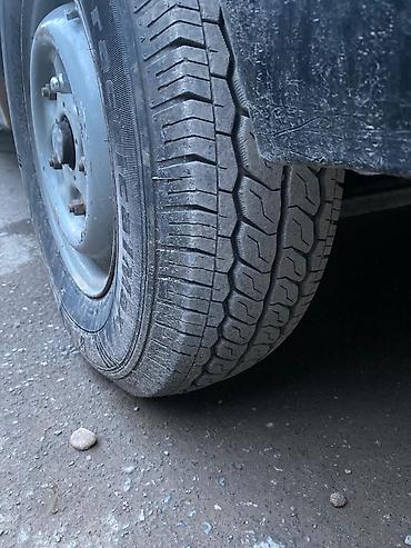 1999 ford transit: Ford Transit: 2.5 l | 1995 il 454595 km Sedan — 6