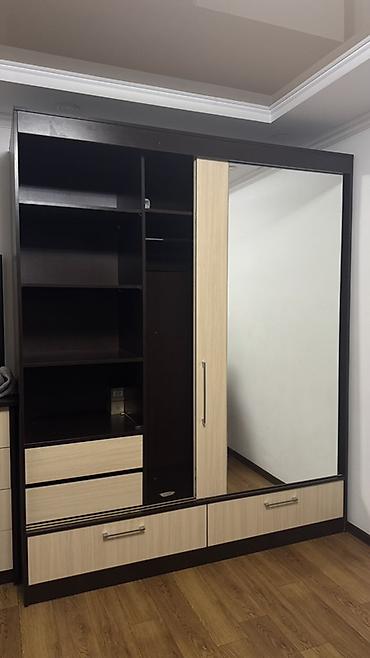 dressing table: Спальный гарнитур, Б/у, Шкаф, Белоруссия, ДСП, цвет - Коричневый — 2