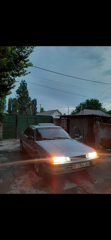 мазда 626 седан: Mazda 626: 1990 г., 2 л, Механика, Бензин, Седан