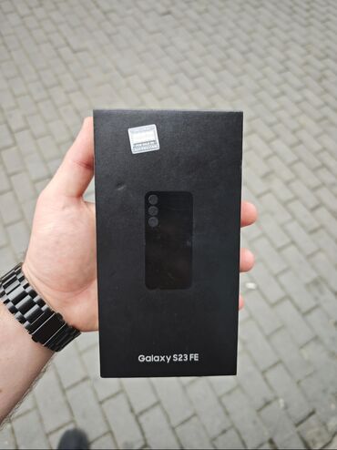 Apple iPhone: Samsung Galaxy S23 FE, 128 ГБ, цвет - Черный, Две SIM карты