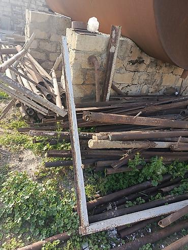 metal: Dəmir qalın qaraj qapısı.Uzunlugu 2.5 m.Hundurluk 1.90 m.Karkas qalın — 5
