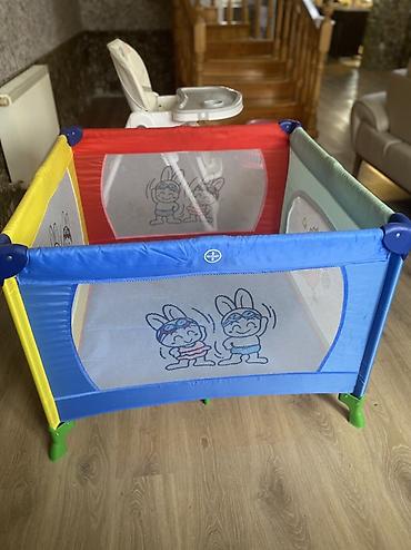 uşağ manej: Uşaq oyun maneyi / playpen - Rəngli dizayn: mavi, qırmızı, sarı və — 1