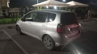 люк спринтер: Honda Fit: 2004 г., 1.3 л, Автоматтык, Бензин, Хетчбек