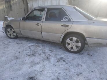 Mercedes-Benz: Mercedes-Benz W124: 1988 г., 2.6 л, Механика, Бензин, Седан — 8