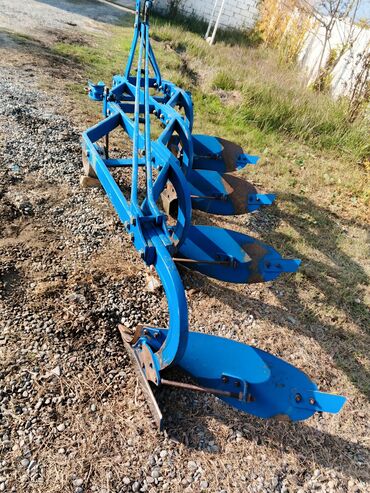 Traktorlar: Satlir 4 k 14 luk unlu marka kotan təzə kimdi unvan Şirvan qiymət 2300 — 12