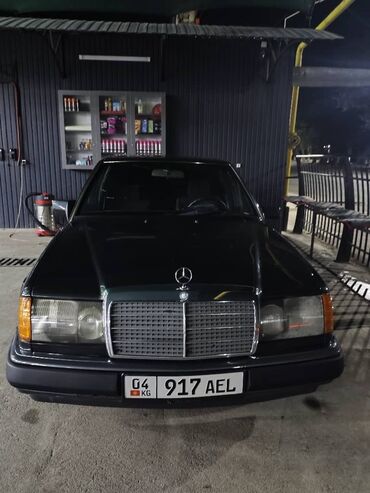 машина гоф: Mercedes-Benz W124: 1991 г., 2 л, Механика, Бензин, Седан