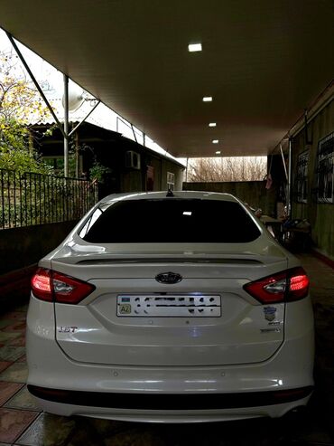 Ford: Ford Fusion: 1.6 l | 2013 il 185222 km Sedan — 8