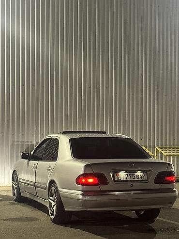 w124 e220: Mercedes-Benz E-Class: 2000 г., Седан — 4