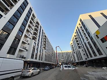 Продажа магазинов: Продажа магазинов В жилом доме, 61 м², ПСО (под самоотделку), Отдельный вход, 1 этаж — 1