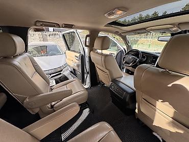 люк е36: Toyota Sequoia: 2017 г., 5.7 л, Автомат, Бензин, Внедорожник — 6