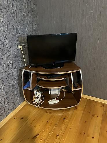 embawood tv stend: Künc üçün TV stolu - Model: künc tipli, kompak tərtibat - Material — 1