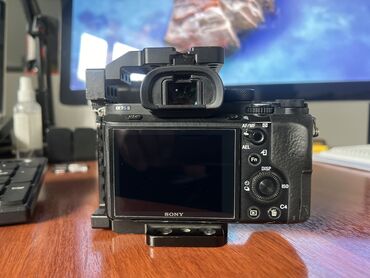 videokamera sony dcr hc46: Sony A7 SII В очень хорошем состоянии. 4К и много других опций
