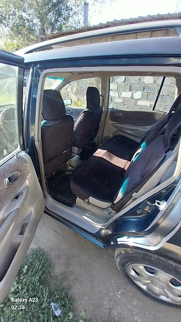 1999: Mazda PREMACY: 1999 г., 1.8 л, Механика, Бензин, Хэтчбэк — 4