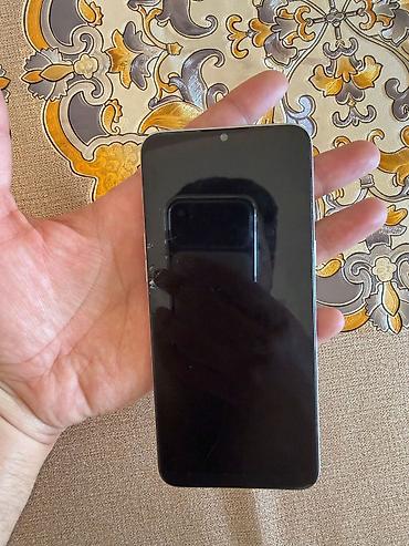 samsung tab a: Realme 128 GB, rəng - Ağ, Qırıq — 2
