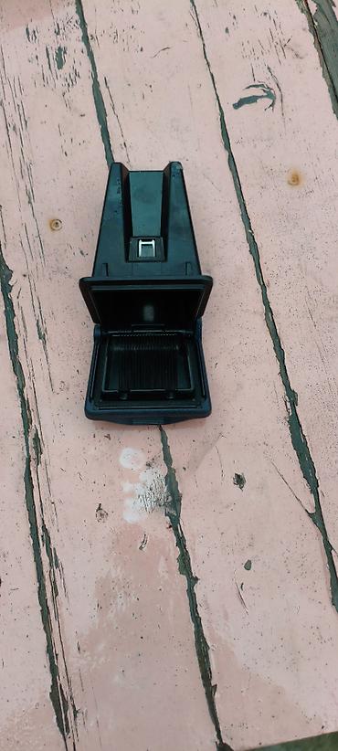 Digər salon aksesuarları: Mitsubishi Airtrek üçün ön salon aksesuarları. Şitdə və sükanda airbag — 7