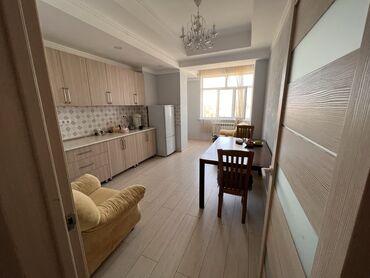 продаю квартиру мкр: 1 комната, Собственник, Без подселения, С мебелью полностью