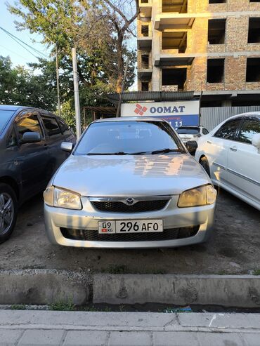 авто марк 2: Mazda 323: 1999 г., 1.5 л, Автомат, Бензин, Хэтчбэк