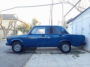 Avtomobil alışı: Salam Maşin Satilir. İli - 2008 Barter ancaq - 2106 olunur. Maşin — 3