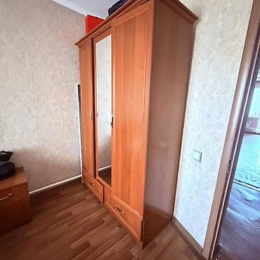 бу гарнитур: Спальный гарнитур, Б/у, Двуспальная кровать, Шкаф, Трюмо — 4