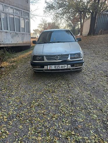 vw bora: Volkswagen Vento: 1992 г., 1.8 л, Бензин, Седан — 3